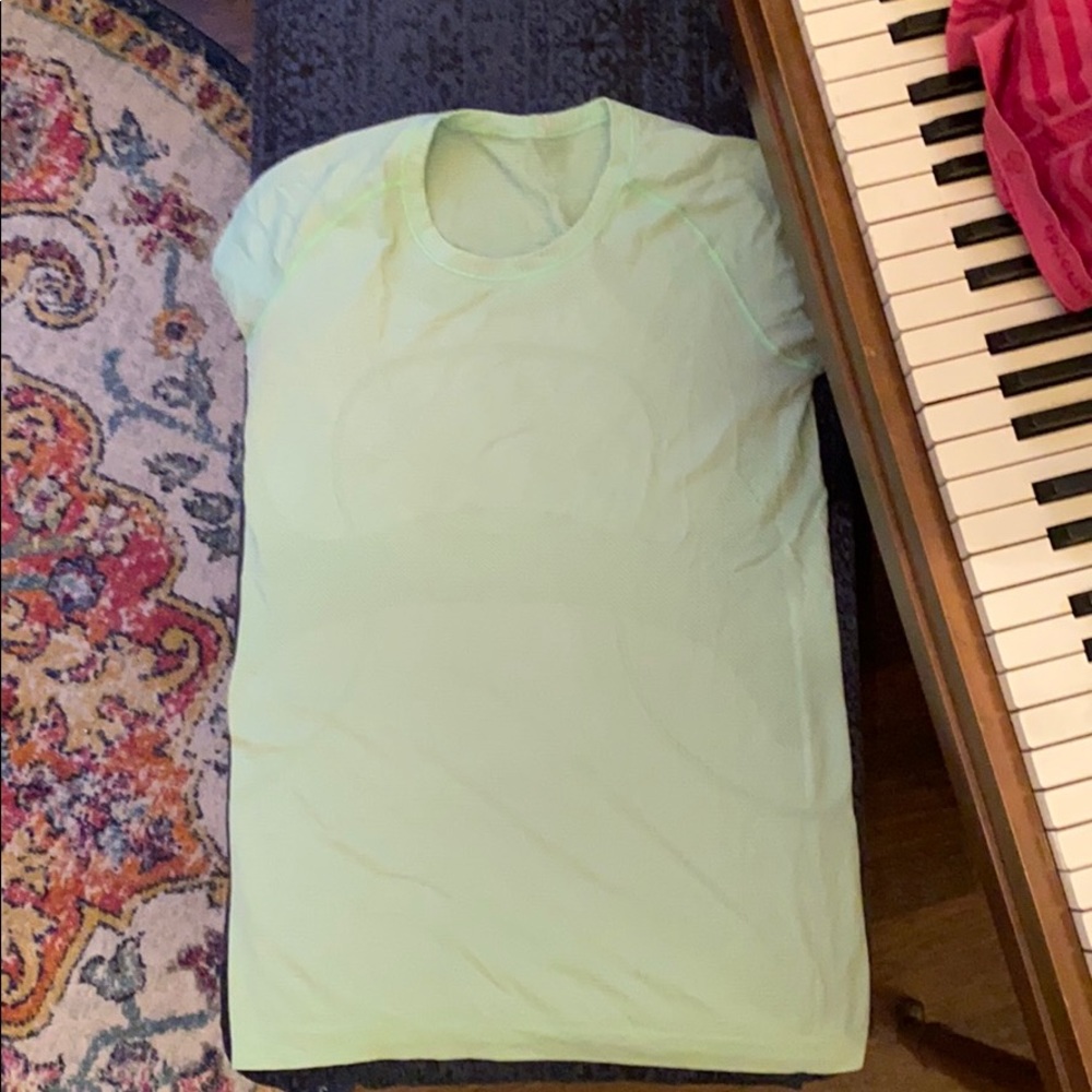 Green Short Sleeve Lululemon top